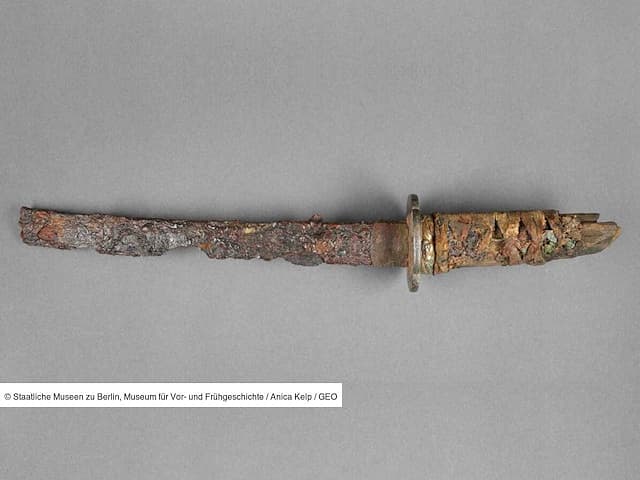 Mysterious samurai sword found in 20th-century German cellar